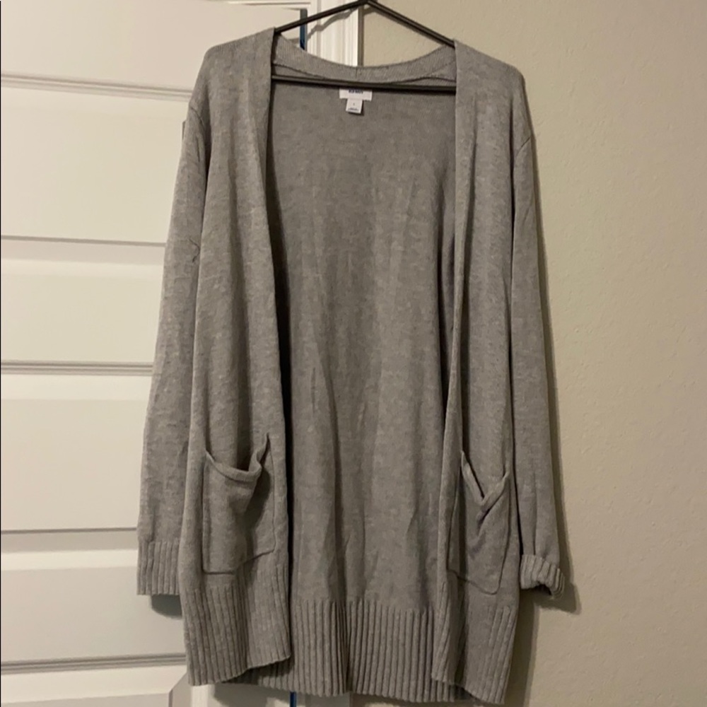 Old navy cardigan